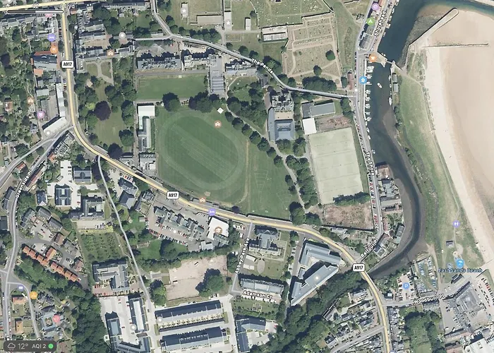 Luxury 2-Bedroom Apartment Near Beach In St Andrews